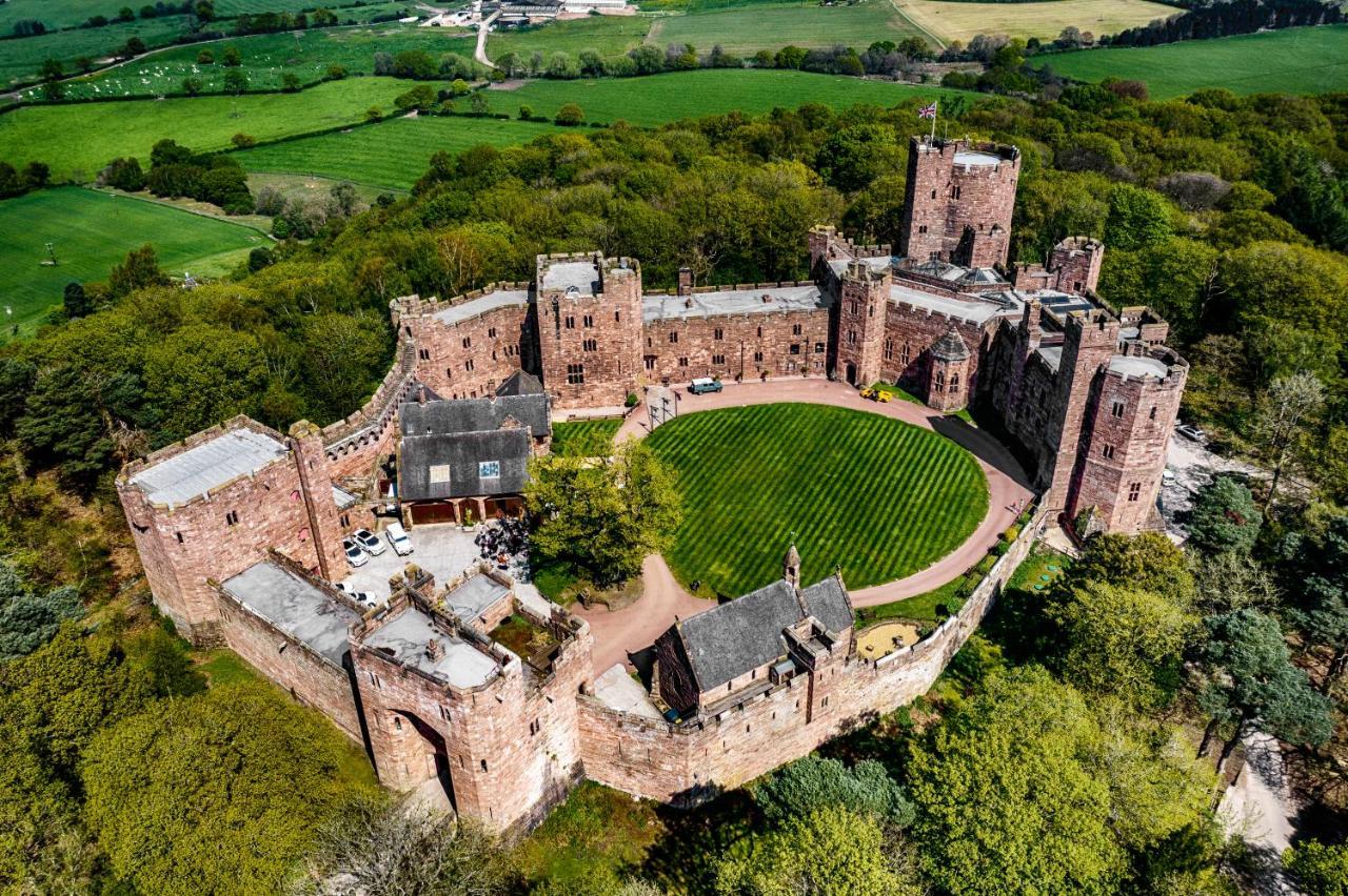 Peckforton Castle Tarporley Extérieur photo