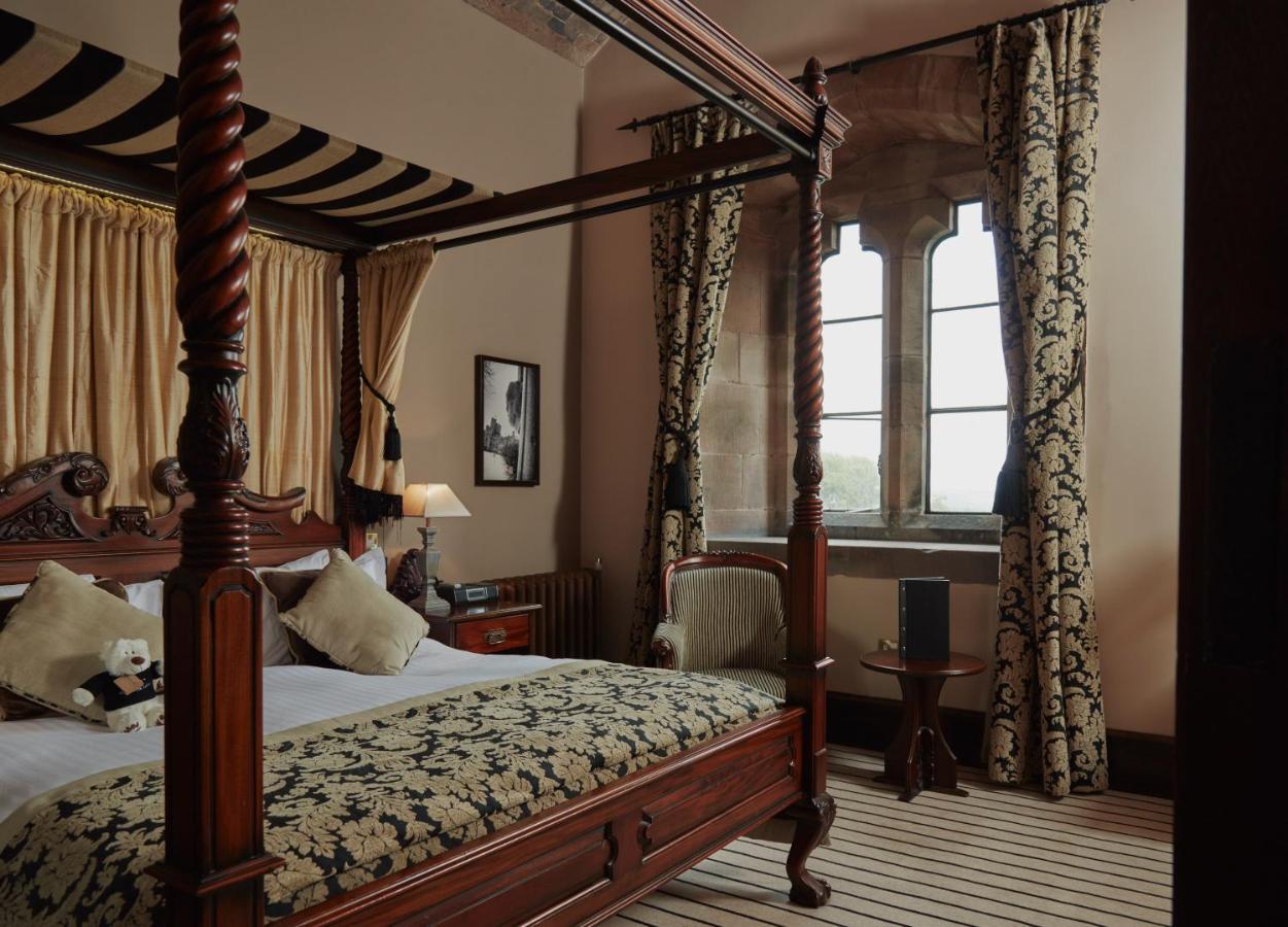 Peckforton Castle Tarporley Extérieur photo