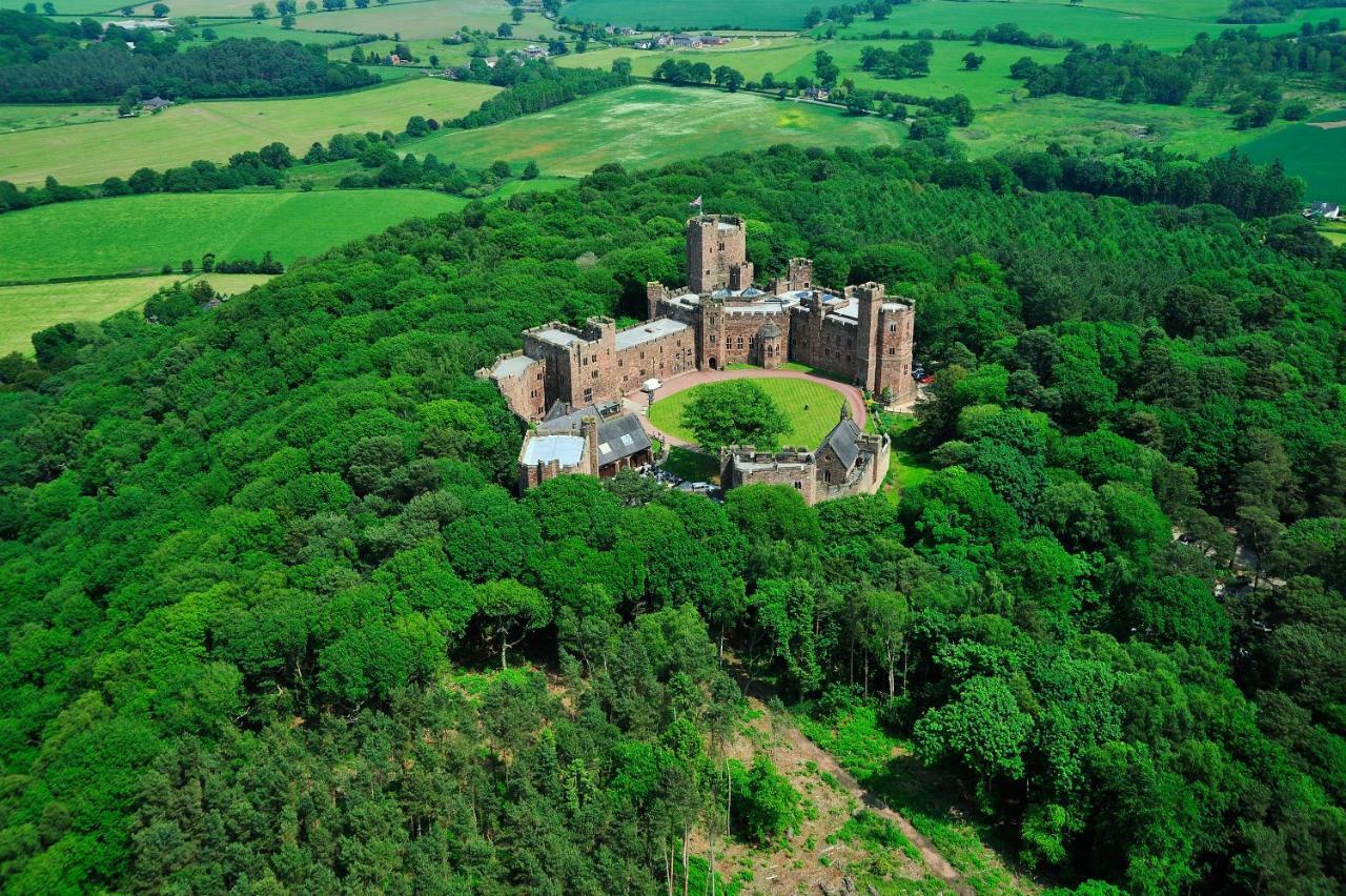 Peckforton Castle Tarporley Extérieur photo