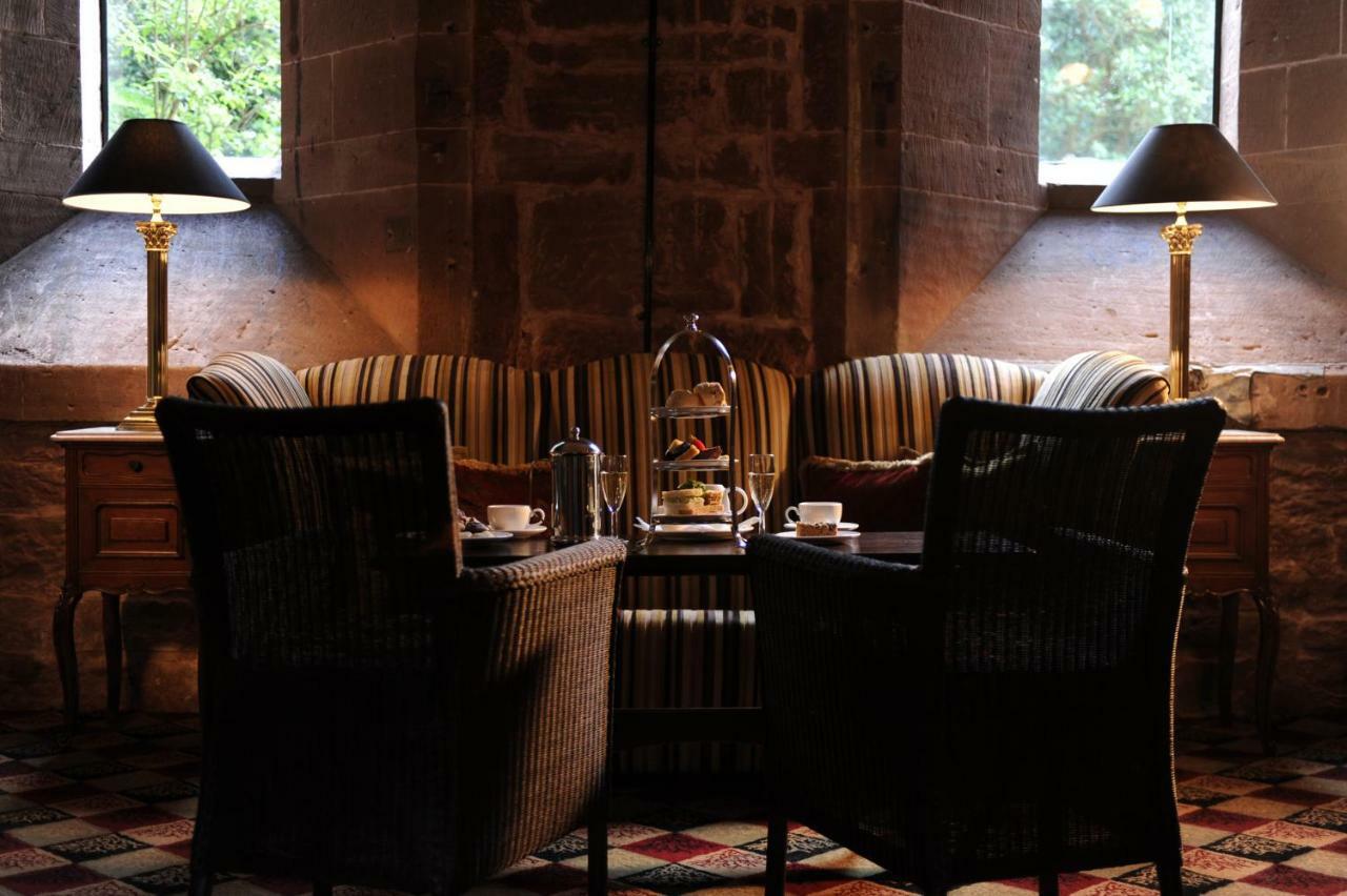 Peckforton Castle Tarporley Extérieur photo